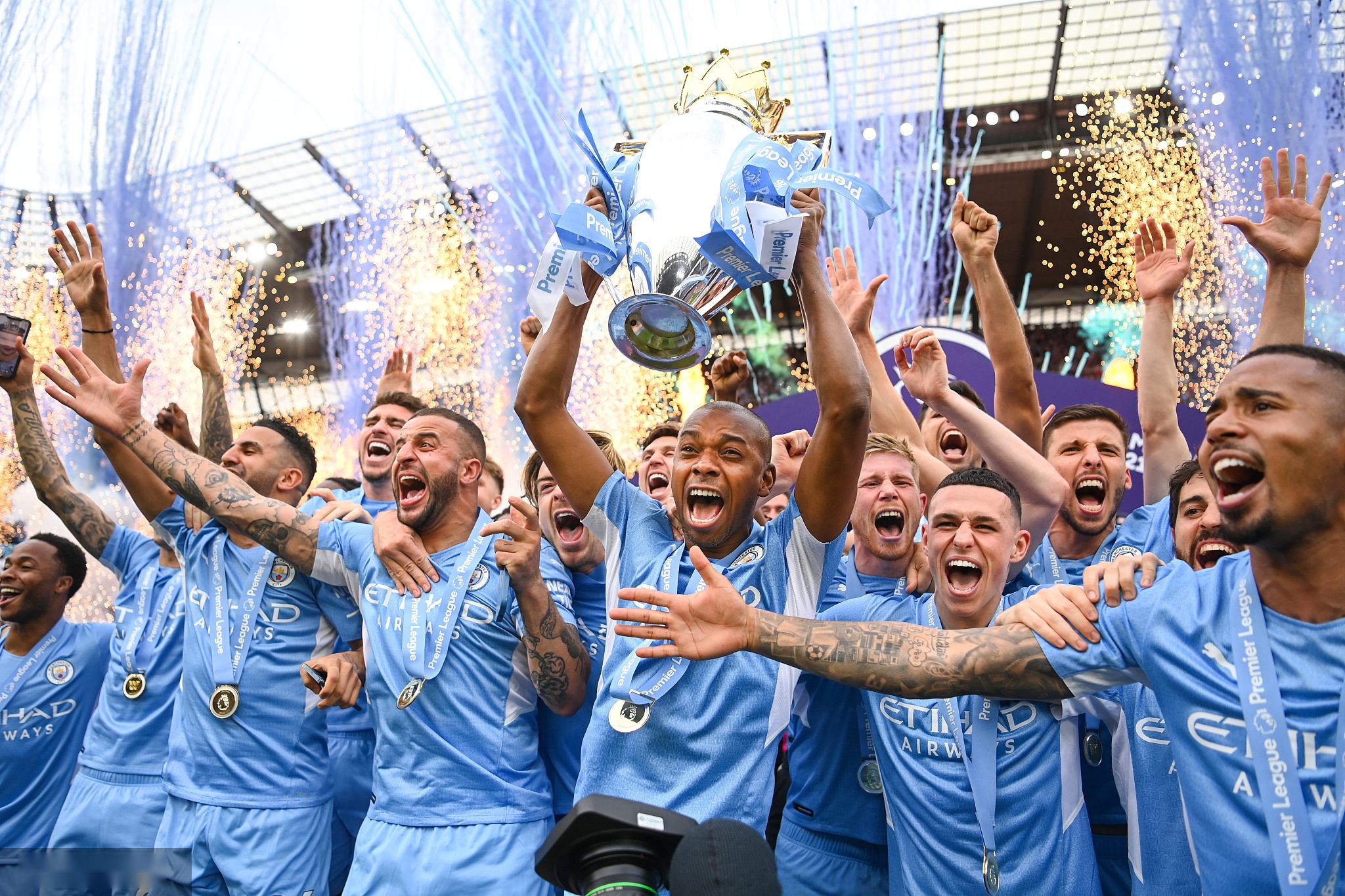 比赛中保持 比赛中保持